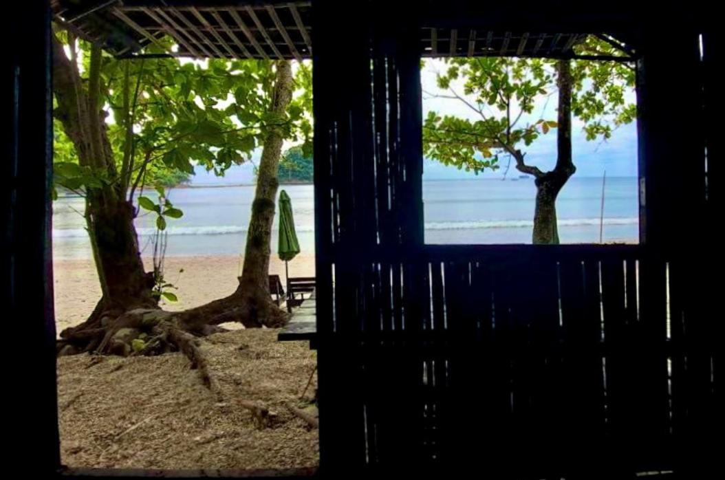 Playa La Caleta Bataan Hotel Morong  Ngoại thất bức ảnh