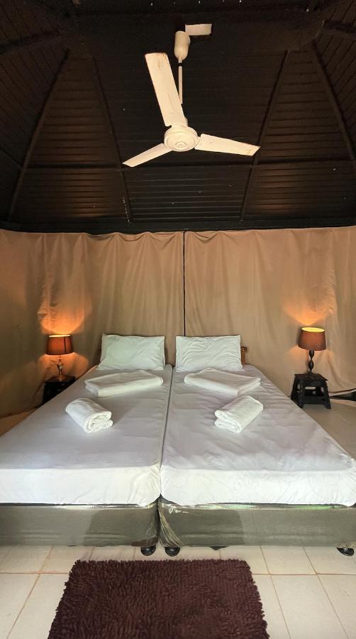 Playa La Caleta Bataan Hotel Morong  Ngoại thất bức ảnh